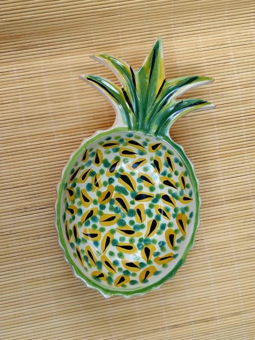 Gorky Pottery - Large Pineapple Snack Dish